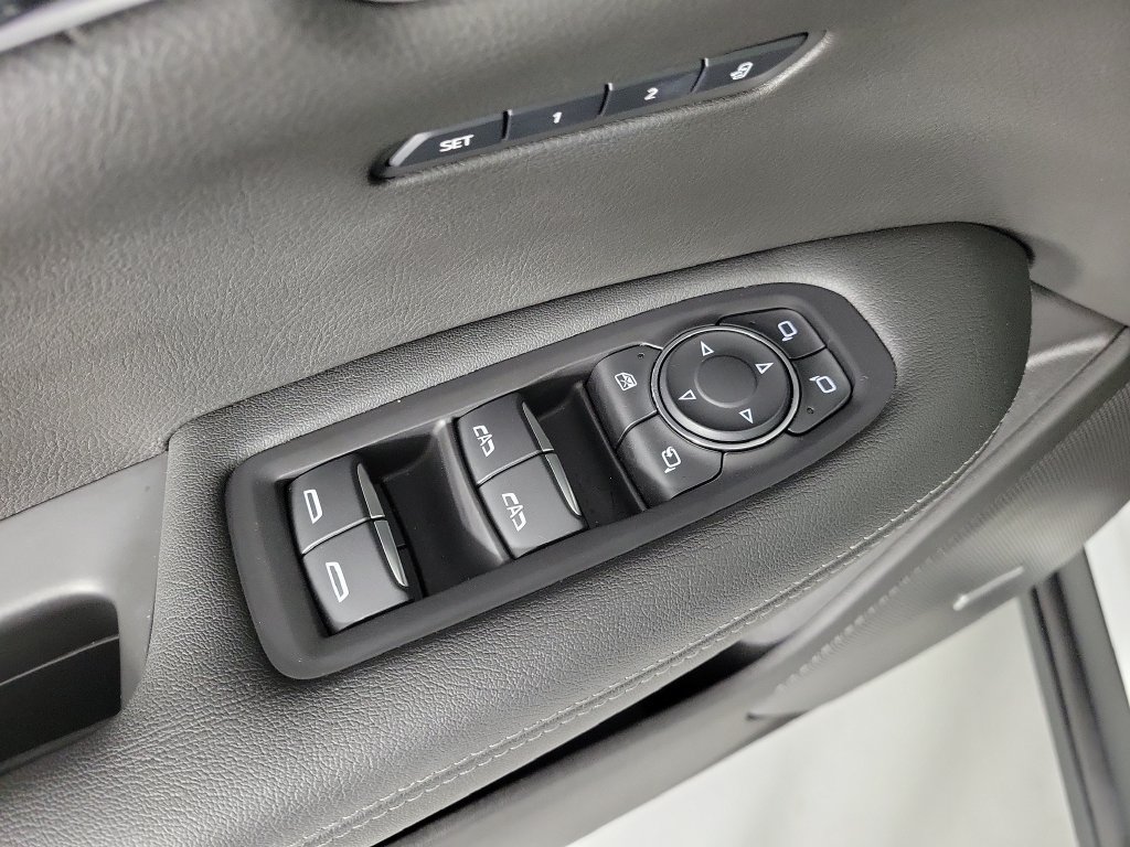 Certified 2023 Cadillac XT6 Premium Luxury w/ Technology Package FWD image 22