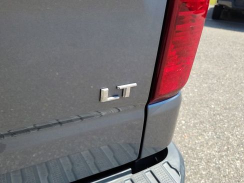 Certified 2022 Chevrolet Silverado 1500 LT RWD image 9