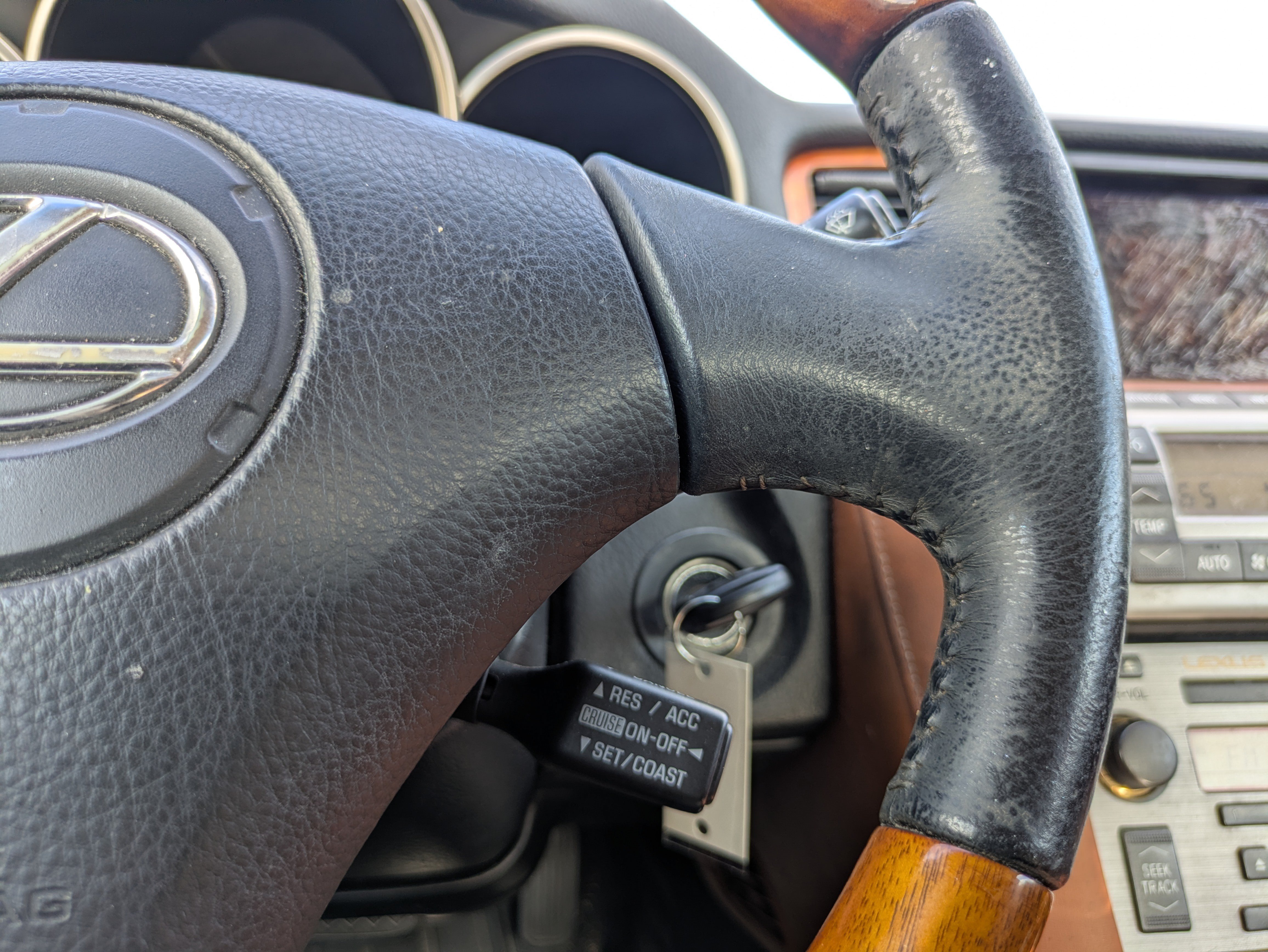 Used 2002 Lexus SC 430 Convertible RWD image 30