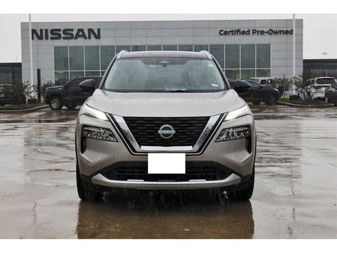 Used 2023 Nissan Rogue Platinum w/ Platinum Premium Package image 8