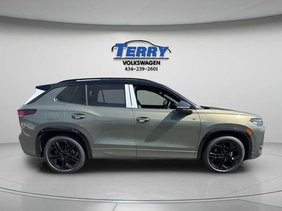 New 2026 Volkswagen Tiguan SE R-Line