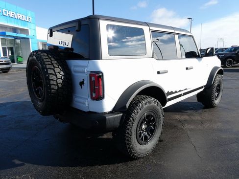 Used 2022 Ford Bronco Wildtrak image 5