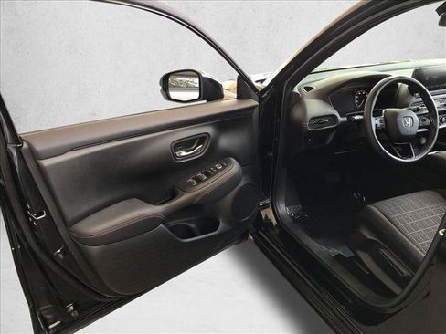 Certified 2024 Honda HR-V Sport image 16