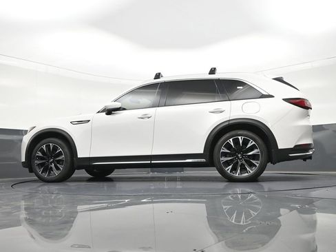 Used 2024 MAZDA CX-90 Plug-In Hybrid w/ Premium Plus AWD/4WD image 25