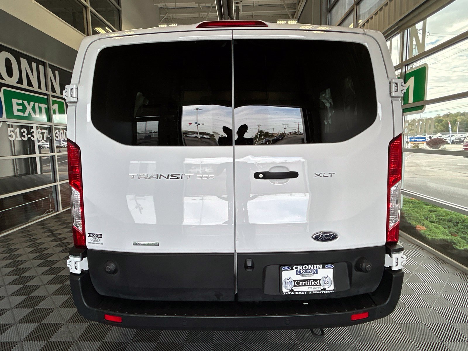 Used 2024 Ford Transit 350 XLT RWD image 5
