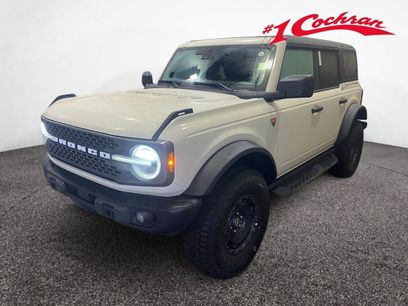 New 2025 Ford Bronco Badlands w/ Sasquatch Package
