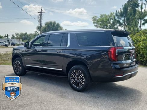 New 2026 GMC Yukon XL Elevation w/ Elevation Premium Package AWD/4WD image 3