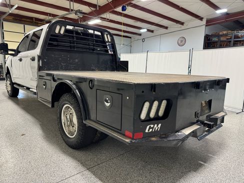 Used 2019 Ford F350 XL w/ Power Equipment Group image 4