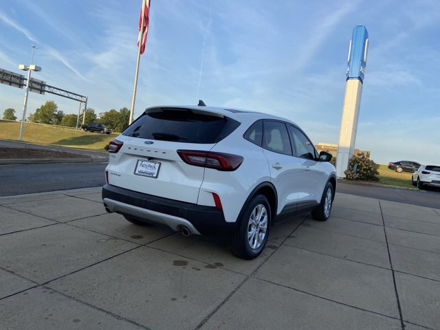 Used 2025 Ford Escape Active FWD image 13