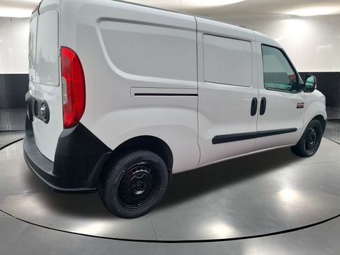 Used 2018 RAM ProMaster City Tradesman image 6