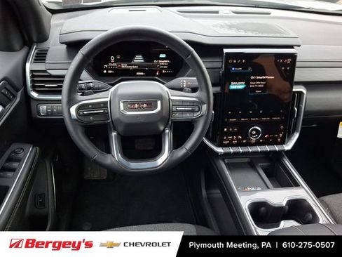 Certified 2025 GMC Acadia Elevation image 15