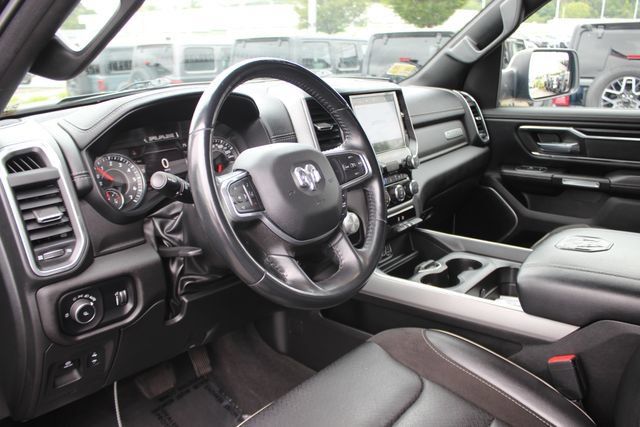 Used 2023 RAM 1500 Laramie AWD/4WD image 3