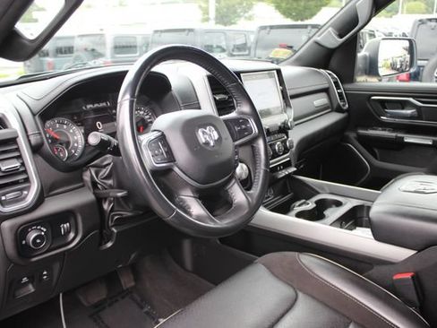 Used 2023 RAM 1500 Laramie AWD/4WD image 3