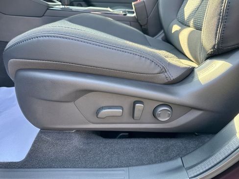 New 2026 Subaru Forester Premium AWD/4WD image 16