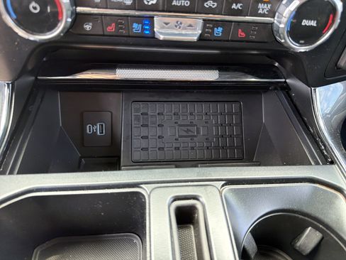 Used 2023 Ford F150 Lariat w/ Equipment Group 502A High AWD/4WD image 29