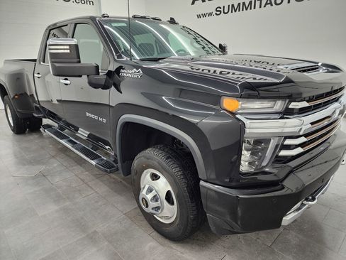 Used 2022 Chevrolet Silverado 3500 High Country w/ Snow Plow Prep/Camper Package image 2