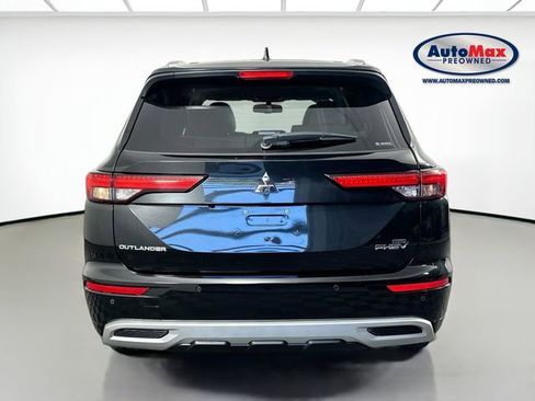 Used 2023 Mitsubishi Outlander SEL AWD/4WD image 8