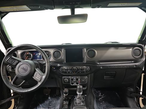 Used 2023 Jeep Wrangler Unlimited Sport AWD/4WD image 9