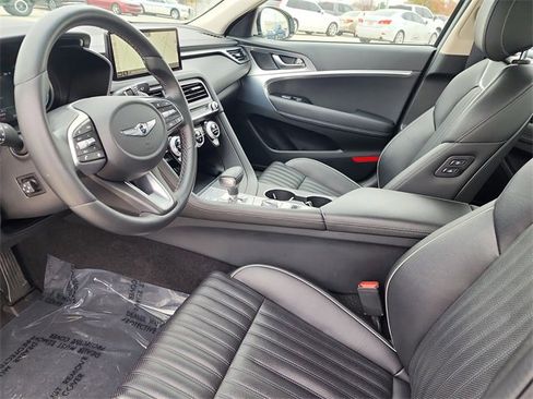 Used 2023 Genesis G70 3.3T image 11