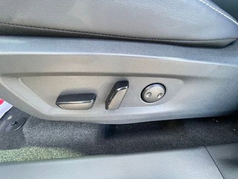 New 2025 Nissan Murano SL image 14