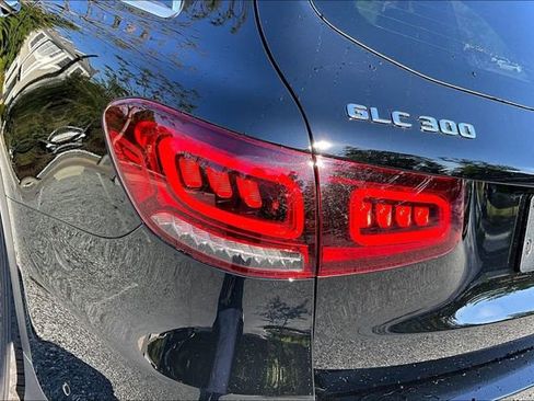 Certified 2022 Mercedes-Benz GLC 300 4MATIC image 15