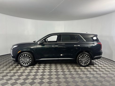 Used 2025 Hyundai Palisade Calligraphy image 10