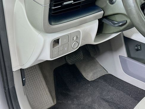 Used 2024 Hyundai Ioniq 6 SEL image 17