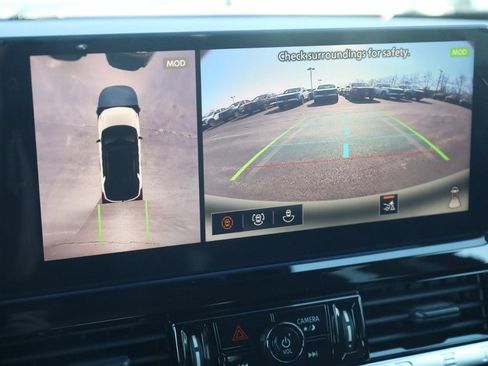 New 2026 Nissan Pathfinder SL w/ SL Premium Package (P04) image 15