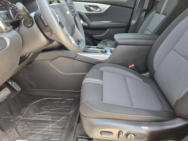 New 2025 Chevrolet Blazer LT w/ Convenience Package AWD/4WD image 9
