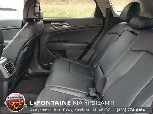 Certified 2025 Kia Sportage EX image 55
