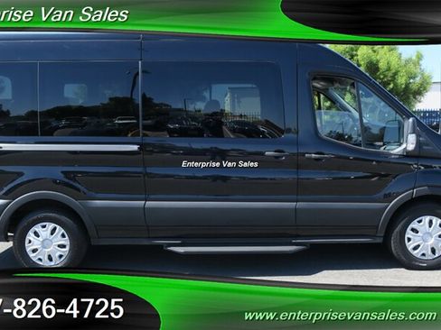 Used 2024 Ford Transit 350 XLT RWD image 4