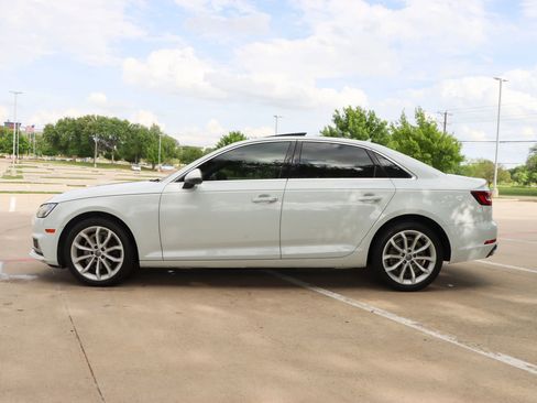 Used 2019 Audi A4 2.0T Premium w/ Convenience Package image 4