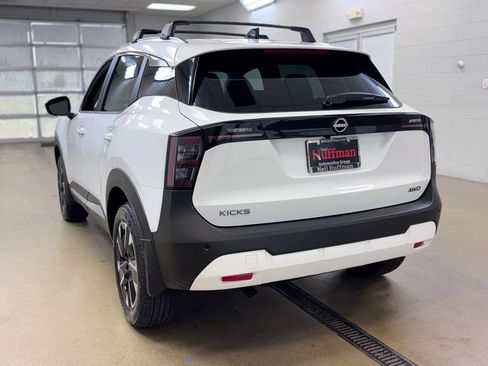 Certified 2026 Nissan Kicks SV w/ SV Premium Package AWD/4WD image 7