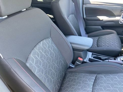 New 2026 Mitsubishi Outlander Sport LE AWD/4WD image 22