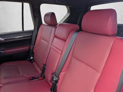 Used 2023 Lexus GX 460 Premium image 21