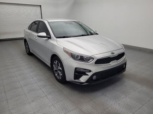 Used 2021 Kia Forte LXS FWD image 13
