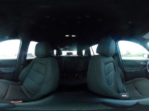 Used 2025 Chevrolet Equinox LT FWD image 35