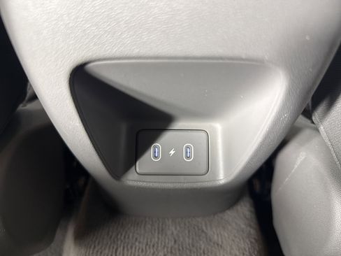 Used 2024 Hyundai Elantra SE image 21