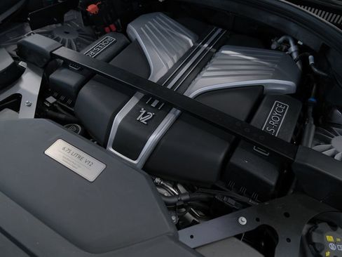 Used 2026 Rolls-Royce Cullinan AWD/4WD image 67