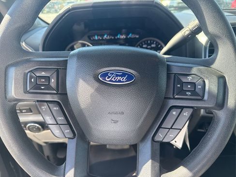 Used 2022 Ford F350 XLT w/ XLT Premium Package AWD/4WD image 13