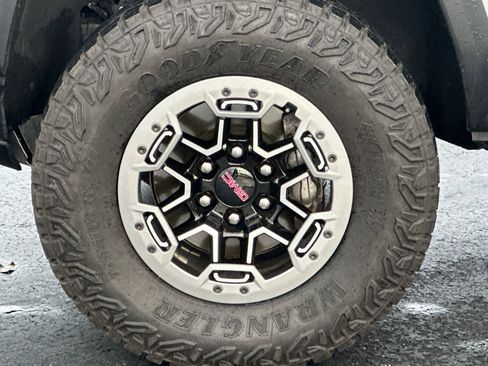 Used 2023 GMC Canyon AT4X w/ Edition 1 image 44