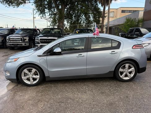 Used 2014 Chevrolet Volt w/ Enhanced Safety Package 1 FWD image 4
