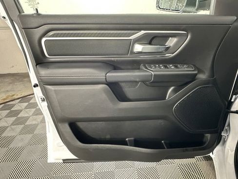 New 2026 RAM 1500 4x4 Crew Cab image 17