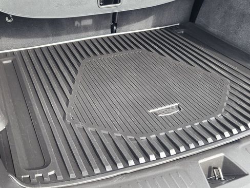 Certified 2021 Cadillac XT5 Luxury w/ LPO, Floor Liner Package image 15