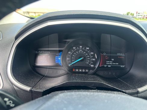 Used 2018 Ford Edge SEL w/ Equipment Group 201A FWD image 11