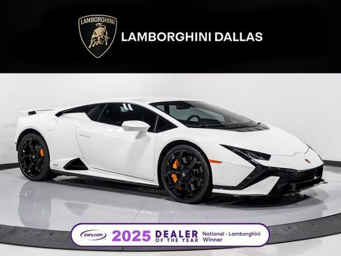 Used 2023 Lamborghini Huracan Tecnica image 1