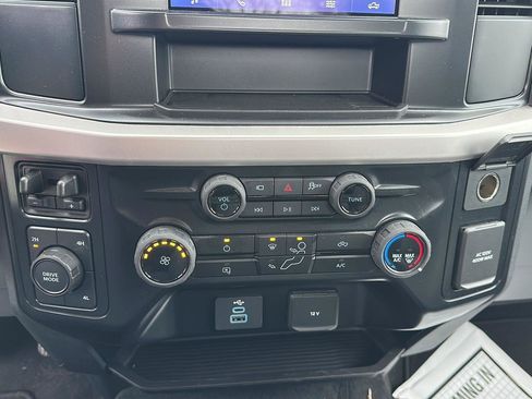 Used 2025 Ford F250 XL w/ STX Appearance Package image 23