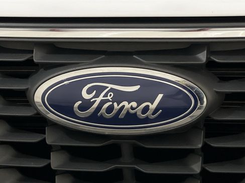 Used 2024 Ford Escape Active w/ Cold Weather Package FWD image 11