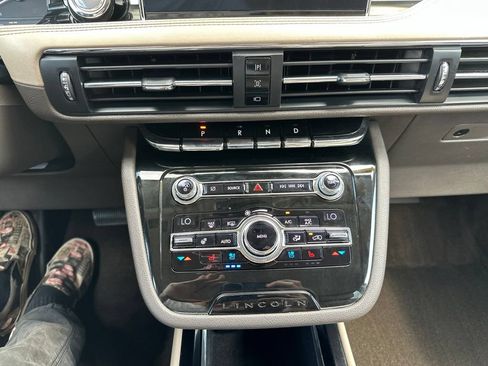 Used 2020 Lincoln Corsair AWD w/ Equipment Group 101A image 35