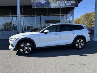 Used 2021 Volvo V60 T5 Cross Country